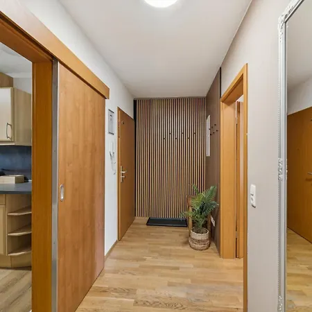 Casa Materi Apartman Geldersheim
